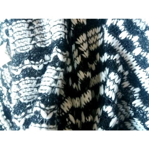 Chenault Cowl Neck Sweater Top Black White Medium Relaxed Long Sleeve Classic - Picture 3 of 9